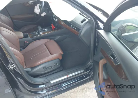 2018 Audi A4 2.0T Premium/2.0T Tech Premium z USA, uszkodzony, nr VIN WAUENAF4XJA069245